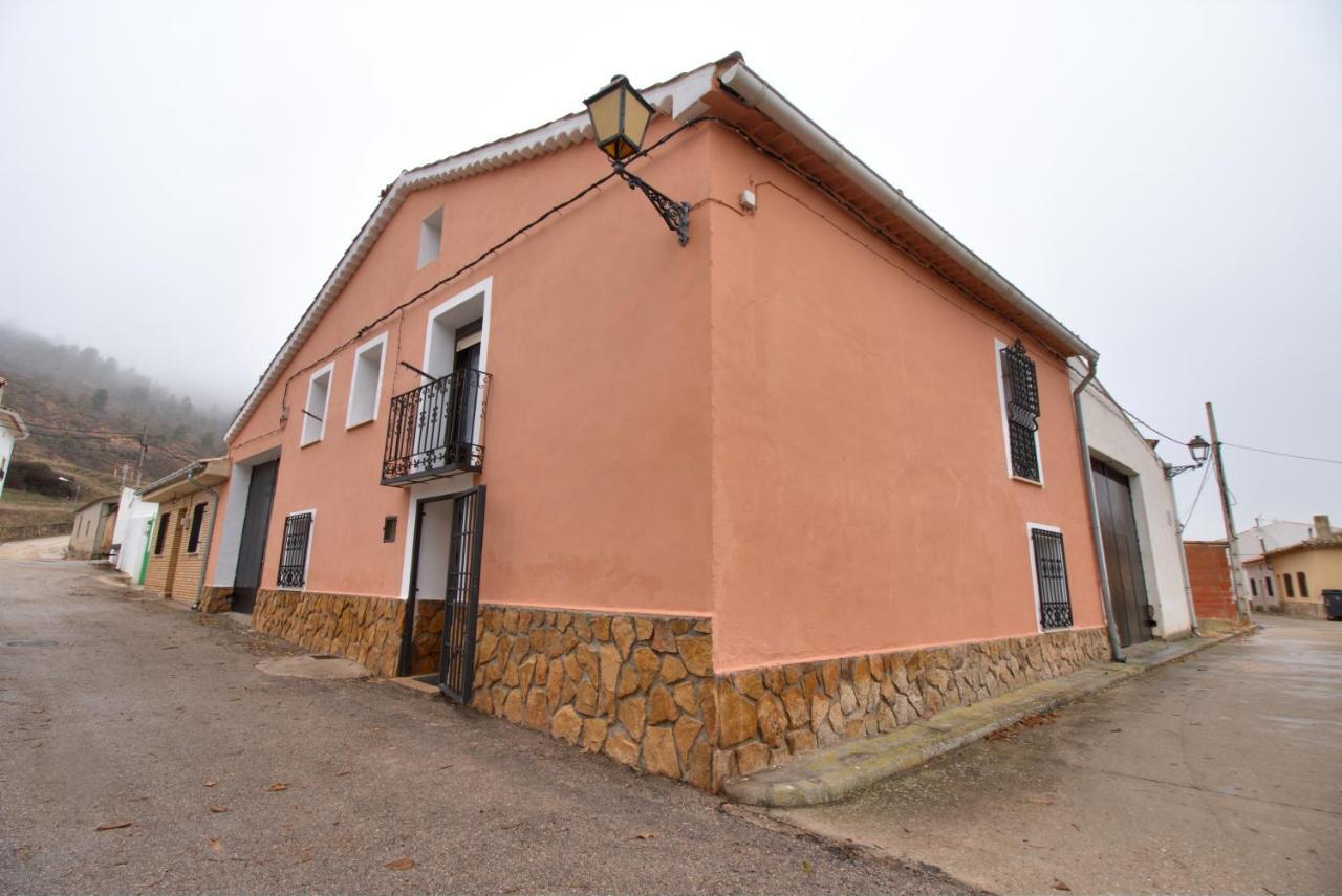Casa Rural El Hidalgo Valdecolmenas De Arriba Exterior foto